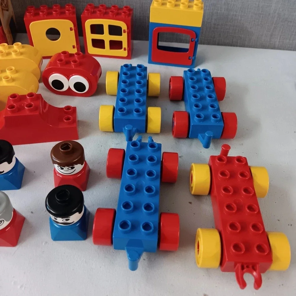 LEGO Duplo Vintage Mixed Lot 55 Pieces Figures Wheels Storage Box Blocks Doors